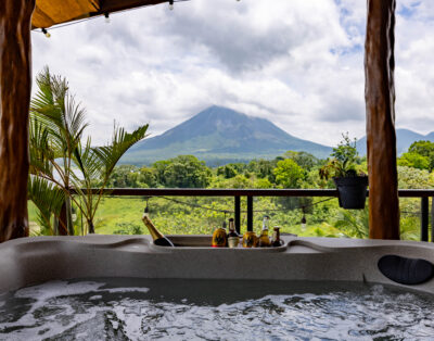 Casa Lua Pele – Volcano & Lake Views